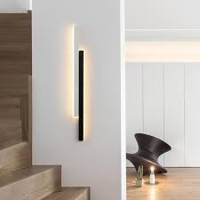 Minimalistisk 60 cm LED Vägglampa för Korridor - Svart/Vit